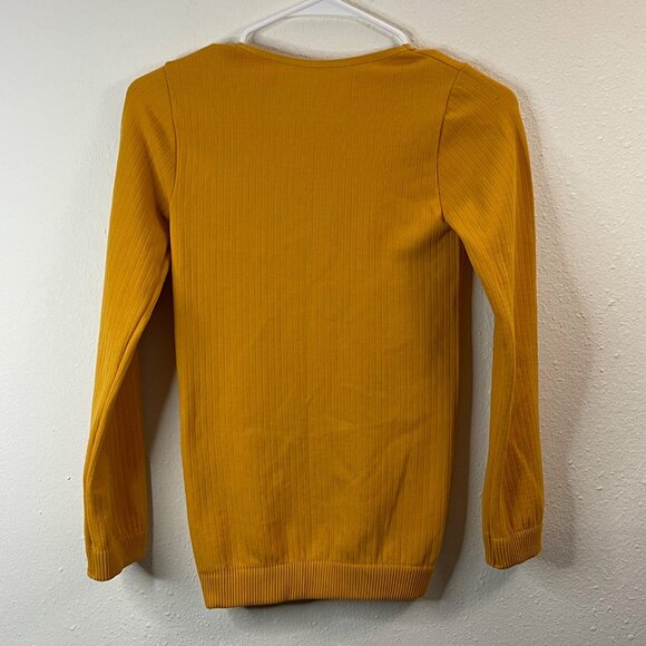 Bella Seamless Mustard Yellow Long Sleeve Textured Knit Womens Sweater - Picture 5 of 8